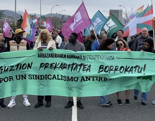 Arrazakeriaren eta prekaritatearen aurka mobilizatu da ELA sindikatua Santiago zubian