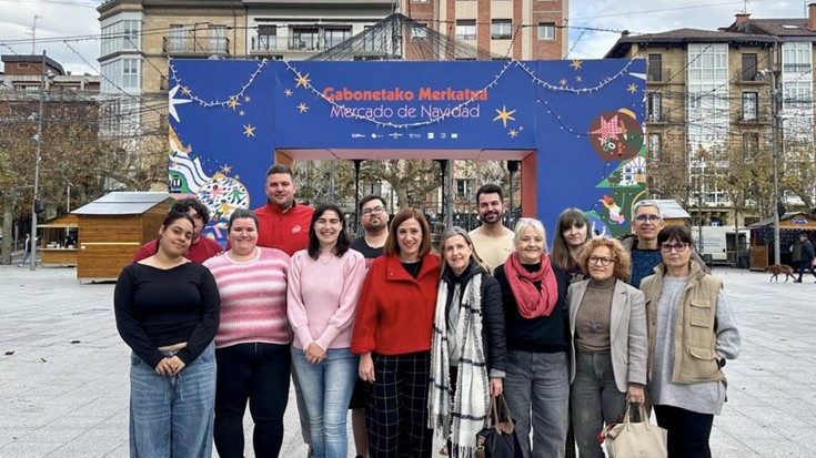 Luis Marianoko izotz-pista eta Zabaltza plazako Gabonetako Merkatua martxan