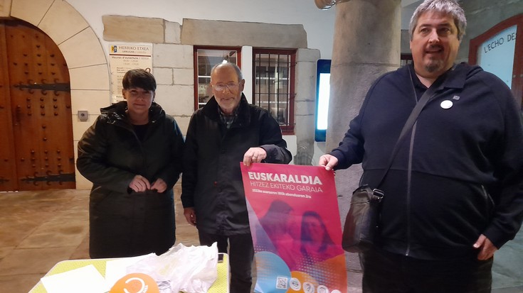 Euskaraldiarekin erabileran eragiteko prest dira Urruñan