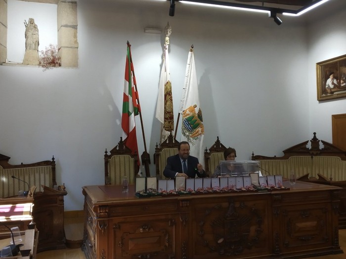 Txomin Sagarzazu jeltzalea izendatu zuten alkate bigarrenez