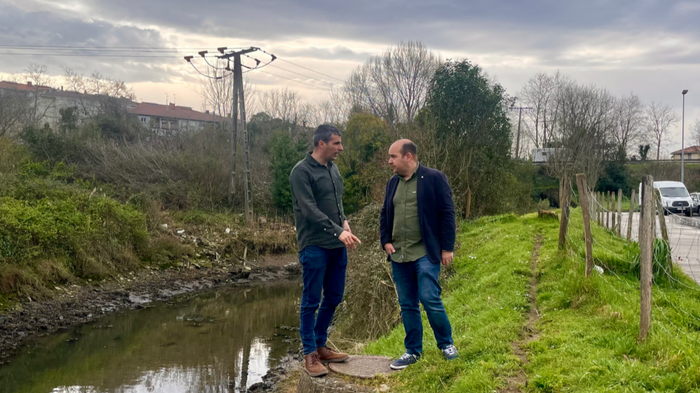 Hondarribiko EAJk Plaiaundi-Mendelu bidegorria egiteko eta Amuteko lotura prestatzeko eskatu du berriz