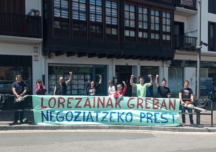 Udaberri bete-betean 30 greba egun egin dituzte Hondarribiko udal lorezainek