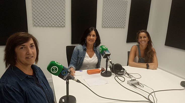 Noiznahi eta nonahi mintzapraktikan aritzeko deia egin dute Hendaian eta Hondarribian