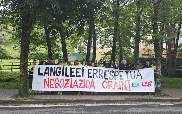 Ekainean lanuzteak egiteko prest daude Txinzerreko langileak «negoziazio zintzorik» abiatu ezean