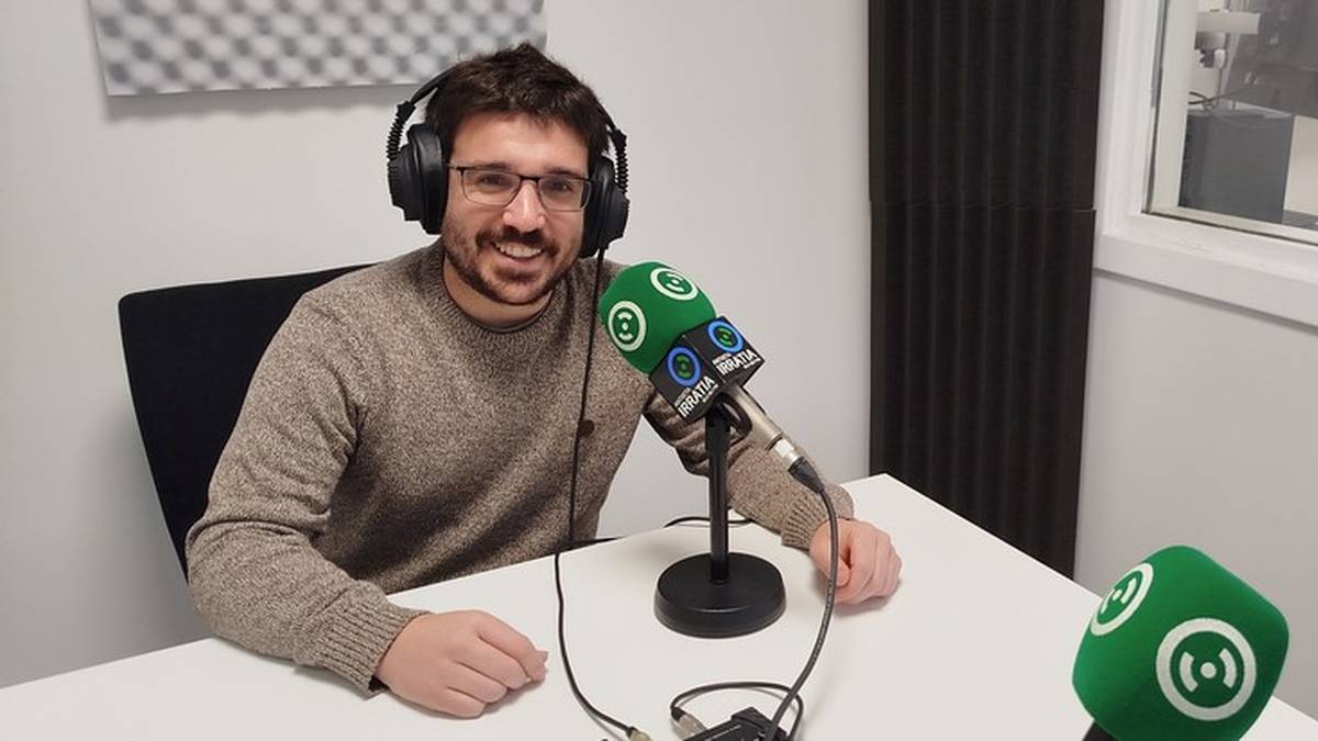 Josu Peña: «AuzoEkin proiektua zertan den azaldu nahi diegu herritarrei, eta zahartzaroan bakardadeari aurre egiteko erronkaz hausnartzera gonbidatu»