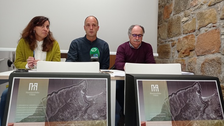 Biharko Hondarribiaren eztabaida, hauteskundeen gerorako utz dezala galdegin dio oposizioak udal gobernuari