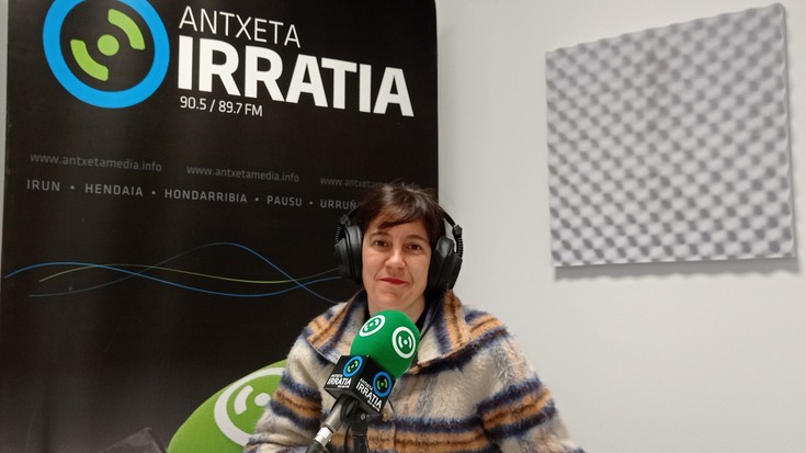 Estitxu Urtizberea: «Berdintasun politiketan 15 urteko atzerapena daramagu Hondarribian, feminismo oportunista egiten delako»