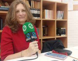 Uhinak Koloretan: Olena Hranovska (Ukrania)