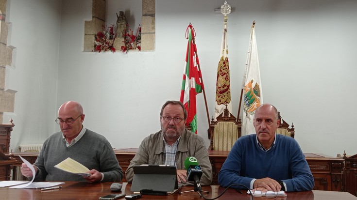Txomin Sagarzazu: “Irtenbide sinplerik, guk behintzat ez dugu ikusten, garbitzaileen gatazkaren egoera sinplea ez delako”