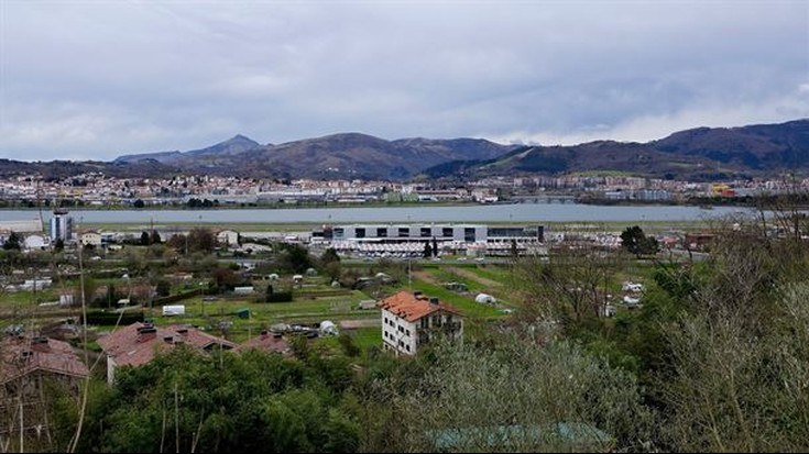 Munduko Osasunaren Erakundeak markatzen dituen CO2 kutsadura isurien segurtasun neurritik gora egon da Hondarribia 2018ko 81 egunez