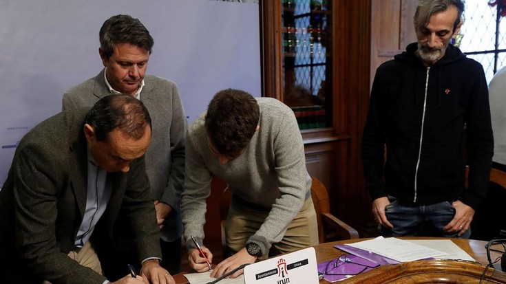 Aste erabakigarrian sartu dira Irungo udal talde politikoak.