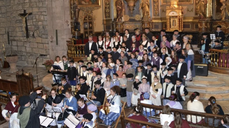 Berako Isidoro Fagoaga Udal Musika Eskolak gabon kontzertua eskainiko du gaur, Uxaneren alde