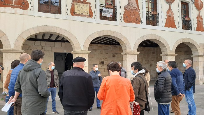 Irun aurrerantzean suteetan hunkitutako gainerako herriekin lankidetzan aritzea espero du EH Bilduk 