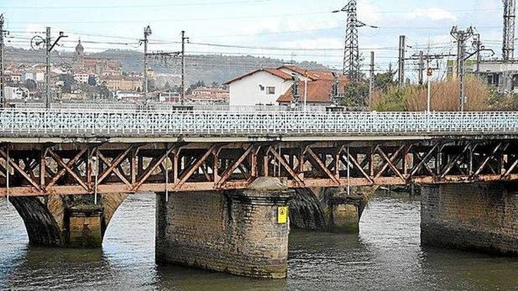 Ostegun hontan itxi ditu frantses gobernuak Ipar eta Hego Euskal Herri arteko muga administratiboak