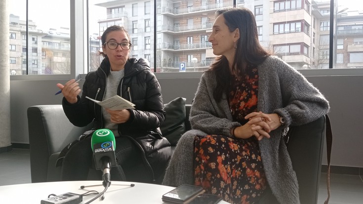 Emakumeen Etxea irekitzearen esperoan, emakumeak ahalduntzen jarraitzeko ikastaroak antolatu dituzte Palmera-Monteron