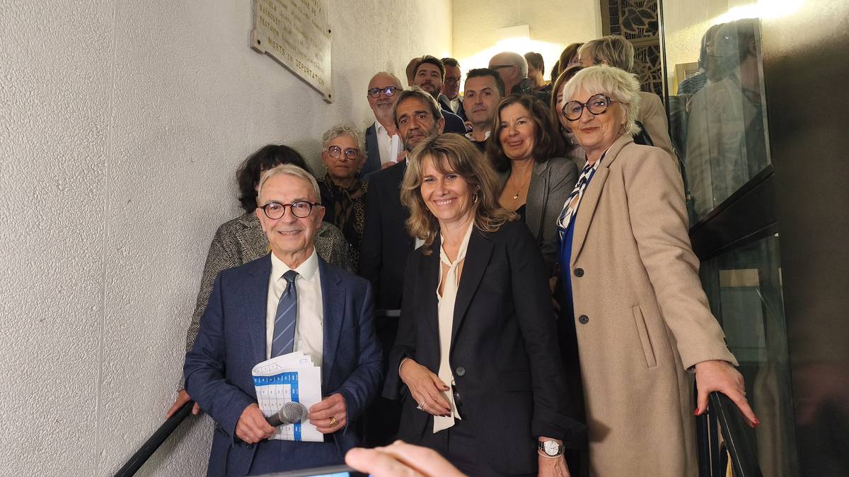 Itxuraz dena berdin jarraitzen du Hendaian, baina sakonean zerbait aldatu da