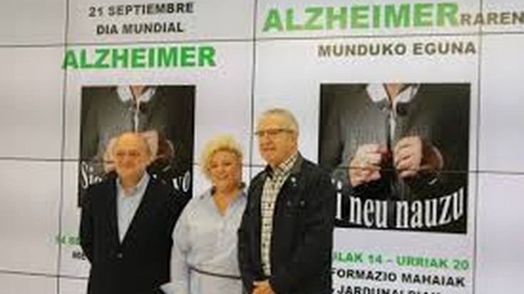 Alzheimerra duten gaixoak zaintzen dituzten pertsonei zuzendutako ikastaroa proposatzen du AFAGI elkarteak Hondarribian.