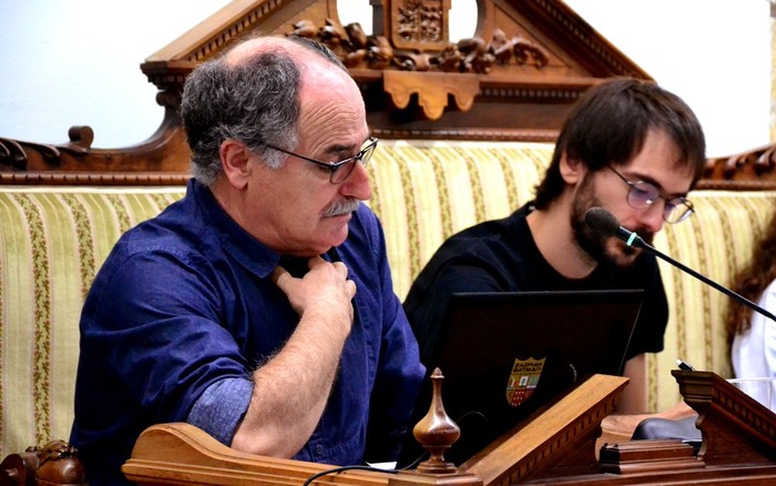 Udala hitzetatik ekintzetara pasa arte, EH Bilduk ez du emakumeen eskubideetaz adierazpenik izenpetuko