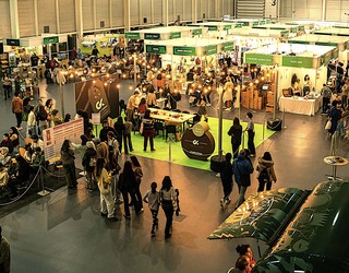 Bisitari leialak eta iaz baino parte-hartzaileagoak jaso ditu aurten Be Veggie azokak