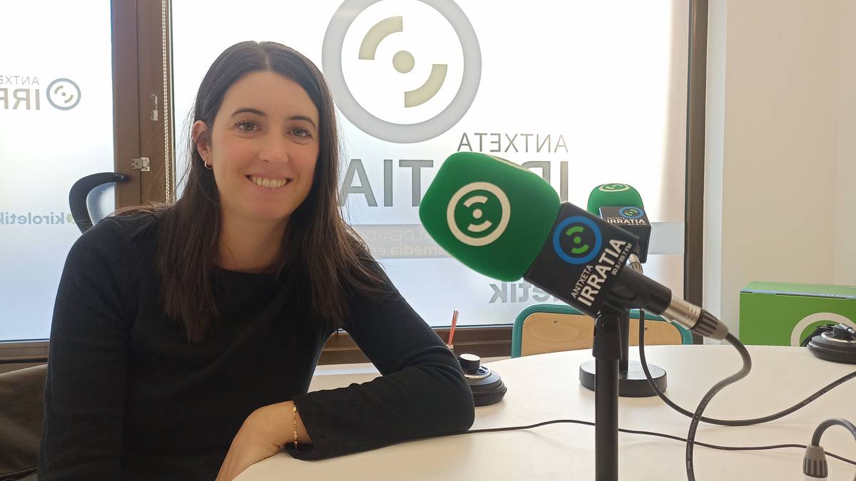 Aratz Alzaga (LAB) "1.500 eurotik beherako soldata duten hiru langiletik bi emakumeak dira"