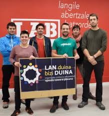LAB sindikatua kalez-kalez, herriz herri ari da egunotan, Euskal Herri mailako “Lan duina, bizi duina” iniziatiba ibiltariarekin.