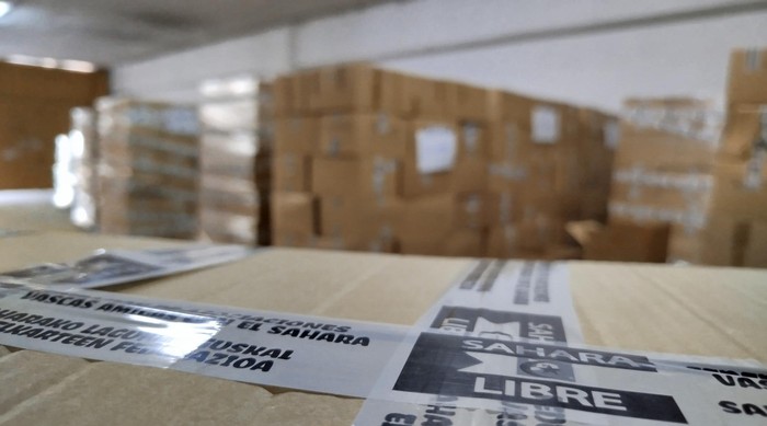 Saharar herria laguntzeko 12 tona elikagai bildu dituzte Txingudin