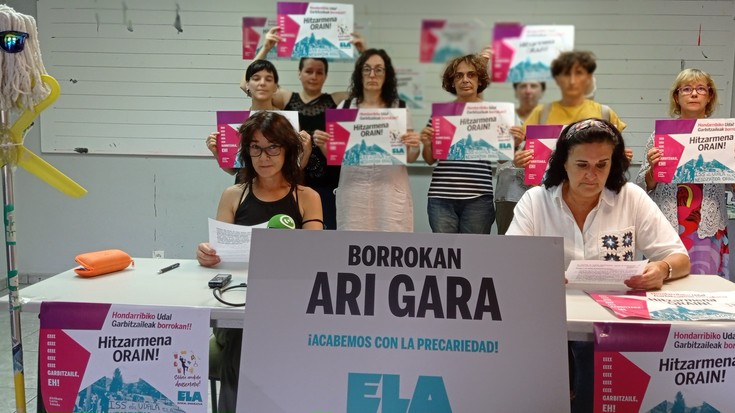 Udalak ISS enpresa gehiago estutu ezean, Hondarribiko eskolak zikin ikustera ohitu beharko direla iragarri dute garbitzaileek