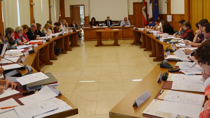Hendaiako Herriko Kontseiluak 30,2 milioi euroko aurrekontua onartu du 2018. urterako