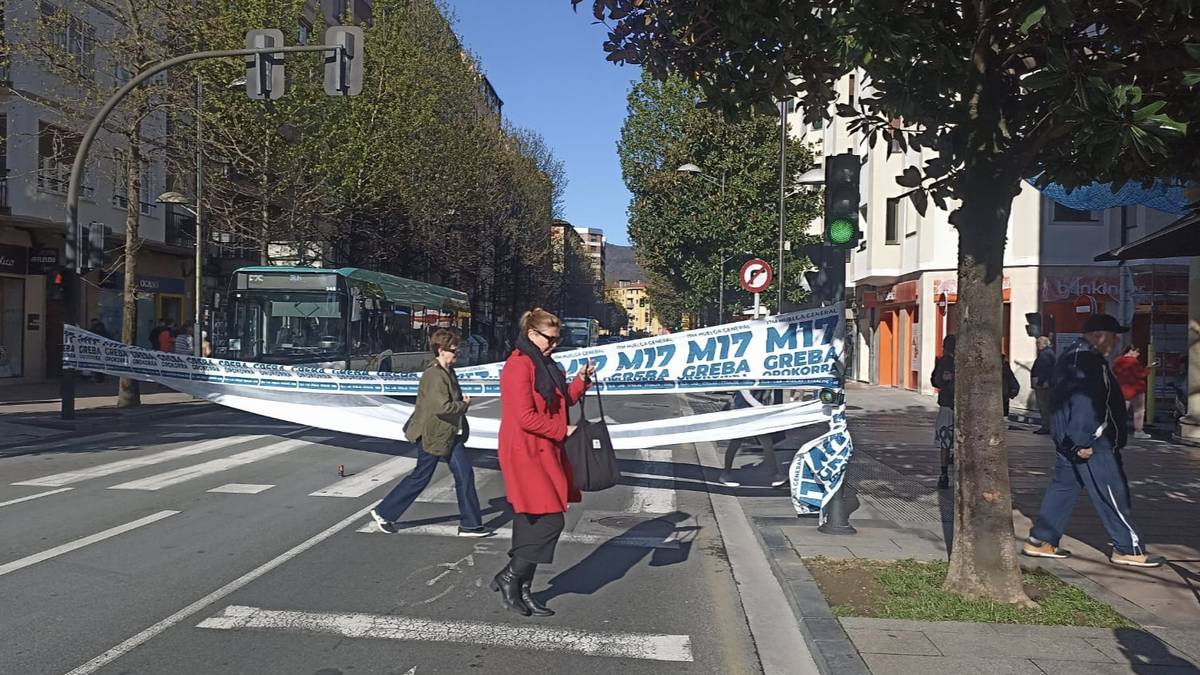 Greba Orokorraren jarraipena nabaria izaten ari da Bidasoaldean