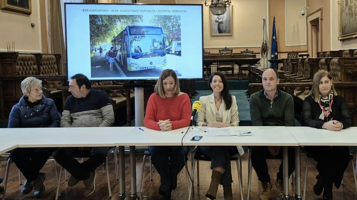 Lurraldebuseko E29 linea beharrezkoa zela frogatuta, abenduaren 1etik aurrera zerbitzua hobetzea adostu dute