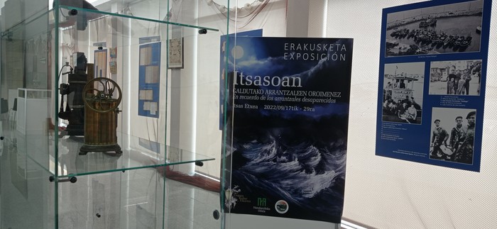 'Itsasoan galdutako arrantzaleen oroimenez' hildako 583 herriko itsasgizonen berri emango dute Hondarribian