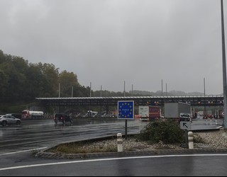 Larunbata Beltzean jaka horirik ez, normaltasun osoa Biriatuko ordainlekuan