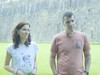«Alde Zaharra inguratzen duten harresiek altxor naturala gordetzen dute, ez dira harri historiko mortuak»