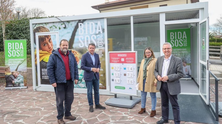 Irun-Hondarribian %54an estankatu den berziklatze-tasari bultzada emateko kanpaina abian