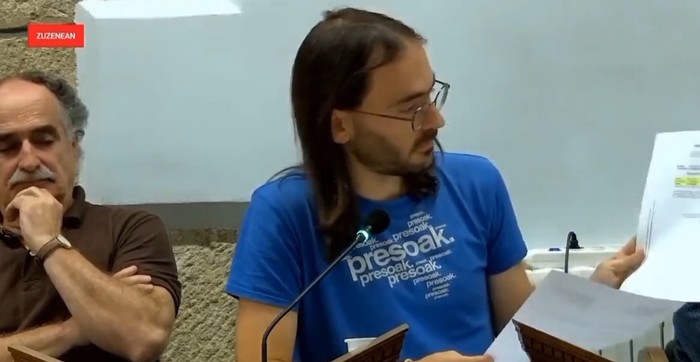 Hondarribiko A25eko udalaren adierazpen instituzionala hankamotz