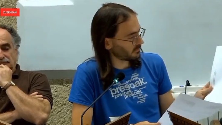 Hondarribiko A25eko udalaren adierazpen instituzionala hankamotz