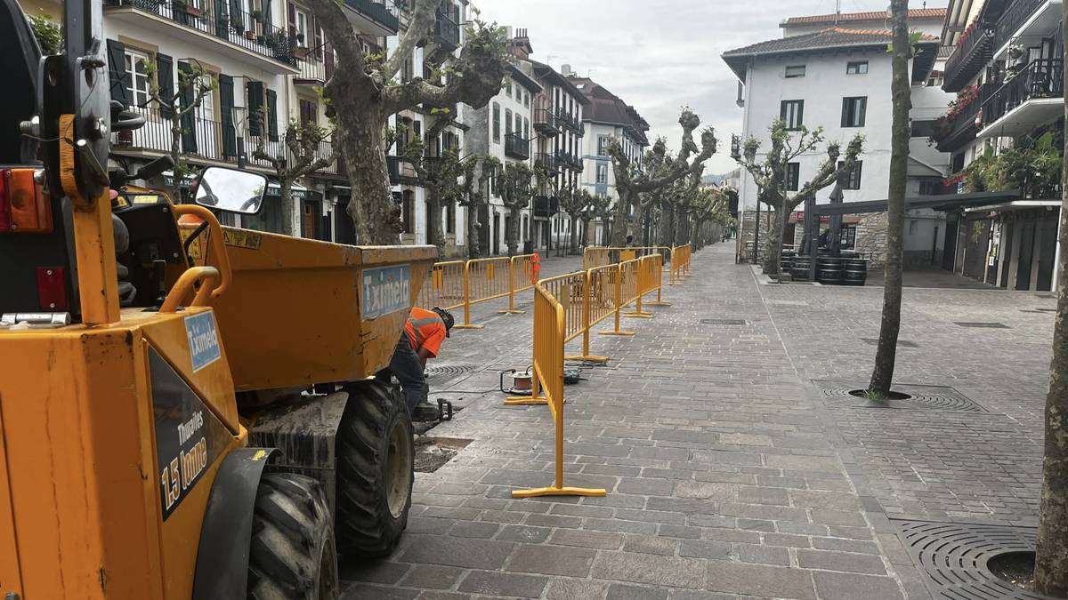 Terrazen udal ordenantza berrira egokitzeko lanak hasi dituzte Portua auzoan